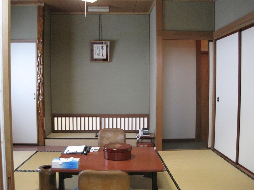 Suminoe Ryokan Onomichi Esterno foto